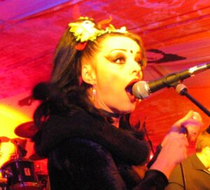 Rock History am Sa, 17.07. ab 17:06 Uhr: Personal Jesus Nina_Hagen_2003aa_zmf_ubt