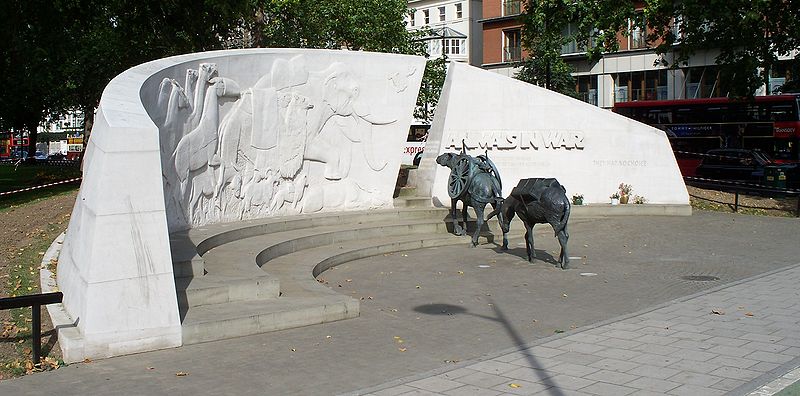 800px Animals In War Memorial