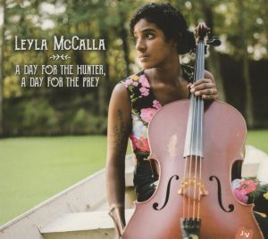Hörenswert: Leyla McCalla - „A day for the hunter, a day for the prey“