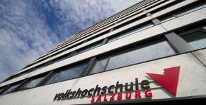 Radiomachen als Deutschtraining - Kooperation mit der Volkshochschule
