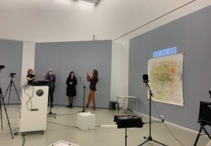 Publikumsperformance in der Stadtgalerie Lehen in Salzburg